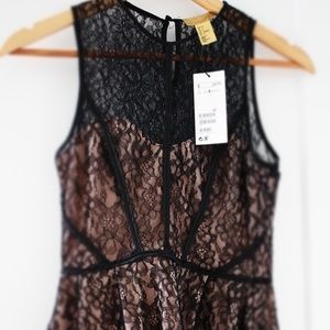 NEW H&M lace tank size 6/ Small